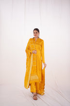 YELLOW SLK WEAVED DUPATTA