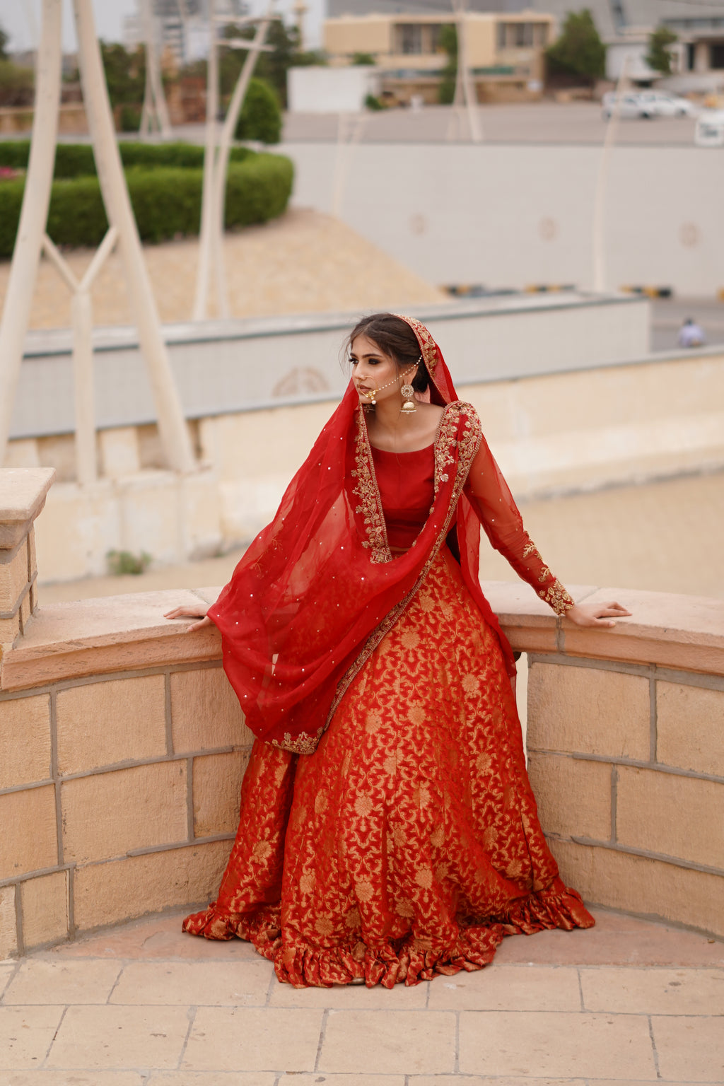 SURKH BRIDAL LEHANGA