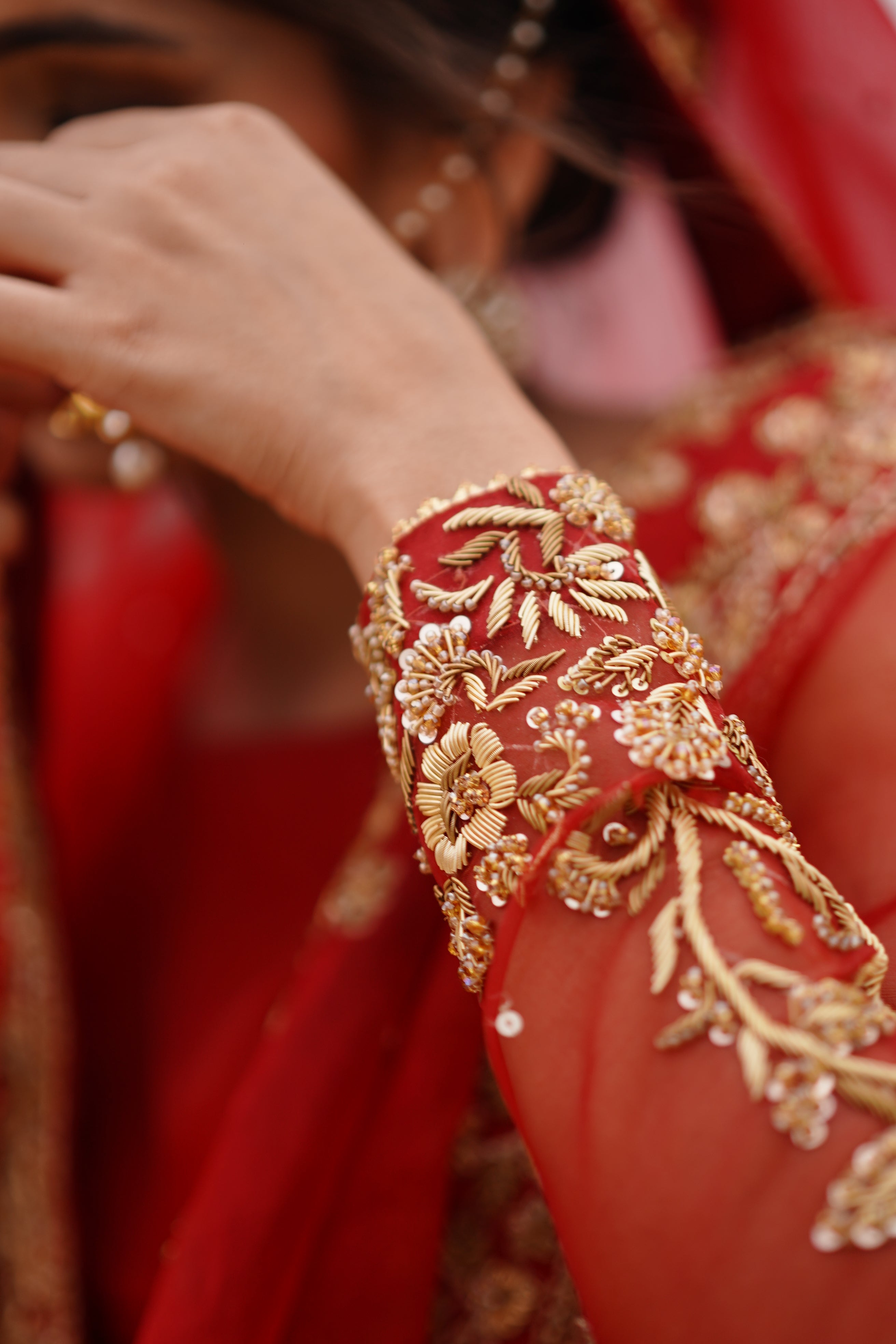 SURKH BRIDAL LEHANGA