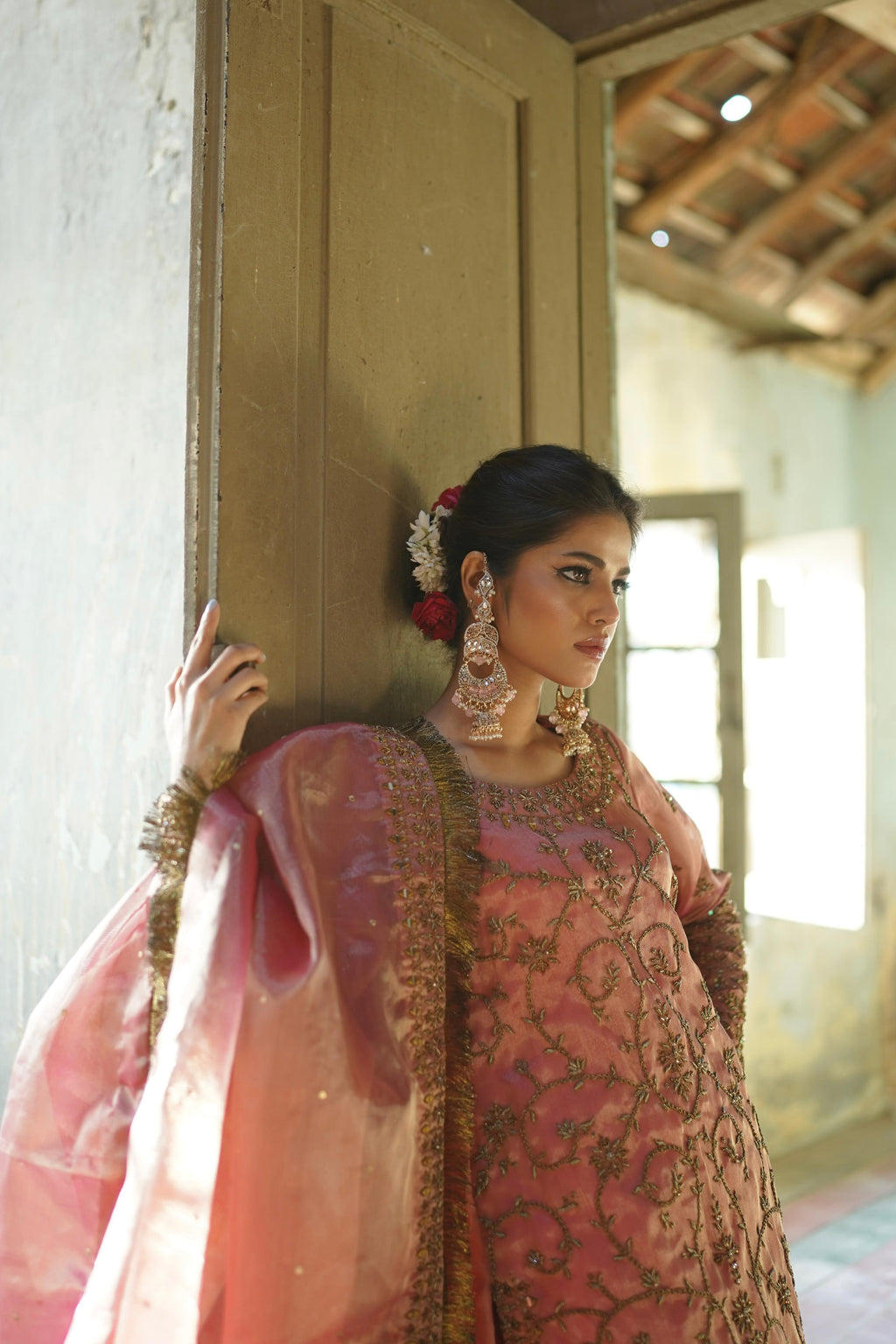 ZEBAISH E ZAMANA (PINK GOLD GHARARA)