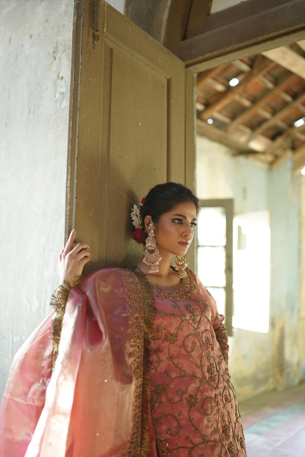 ZEBAISH E ZAMANA (PINK GOLD GHARARA)