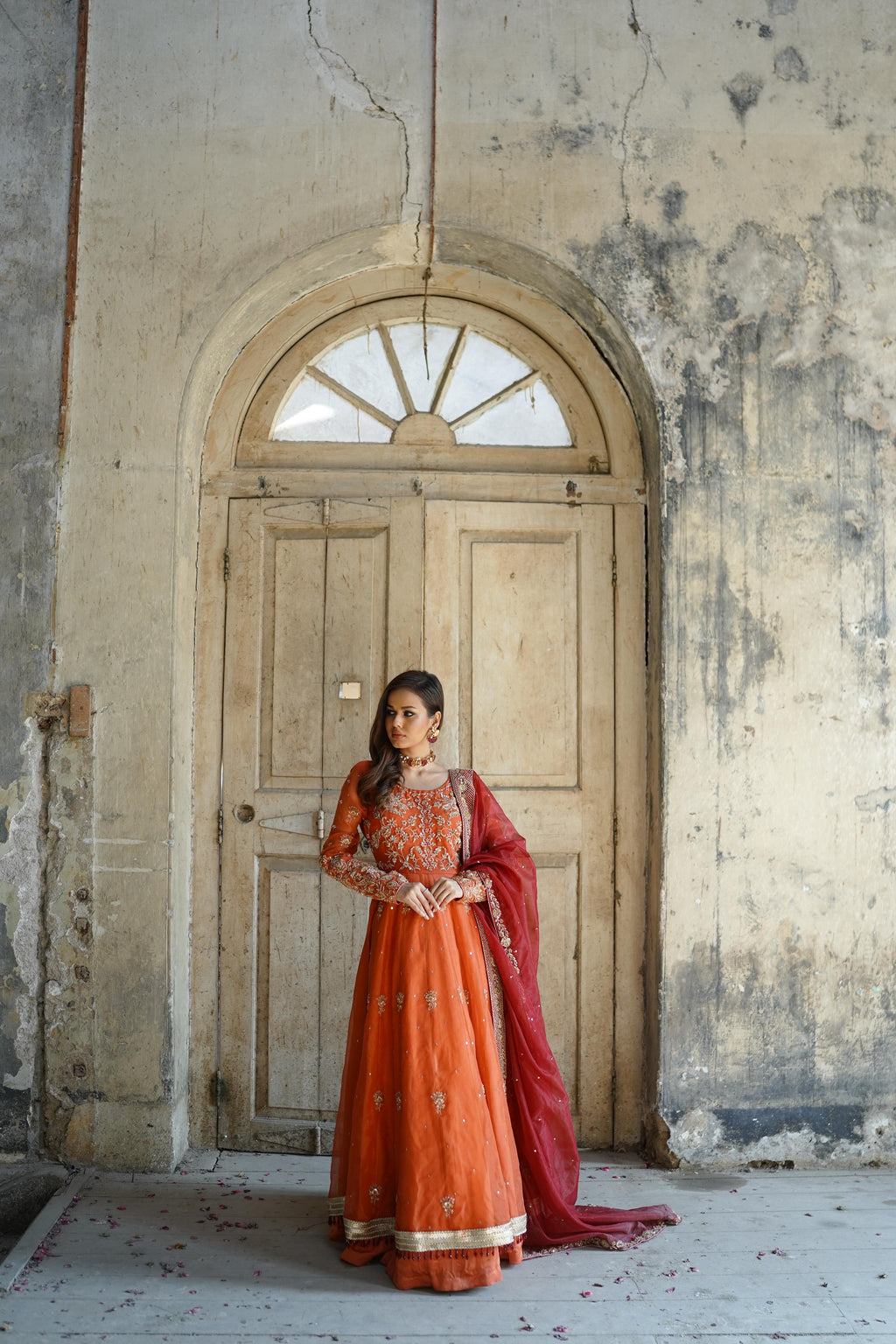 ZEBAISH E ZAMANA ( ORANGE/RED DRESS)